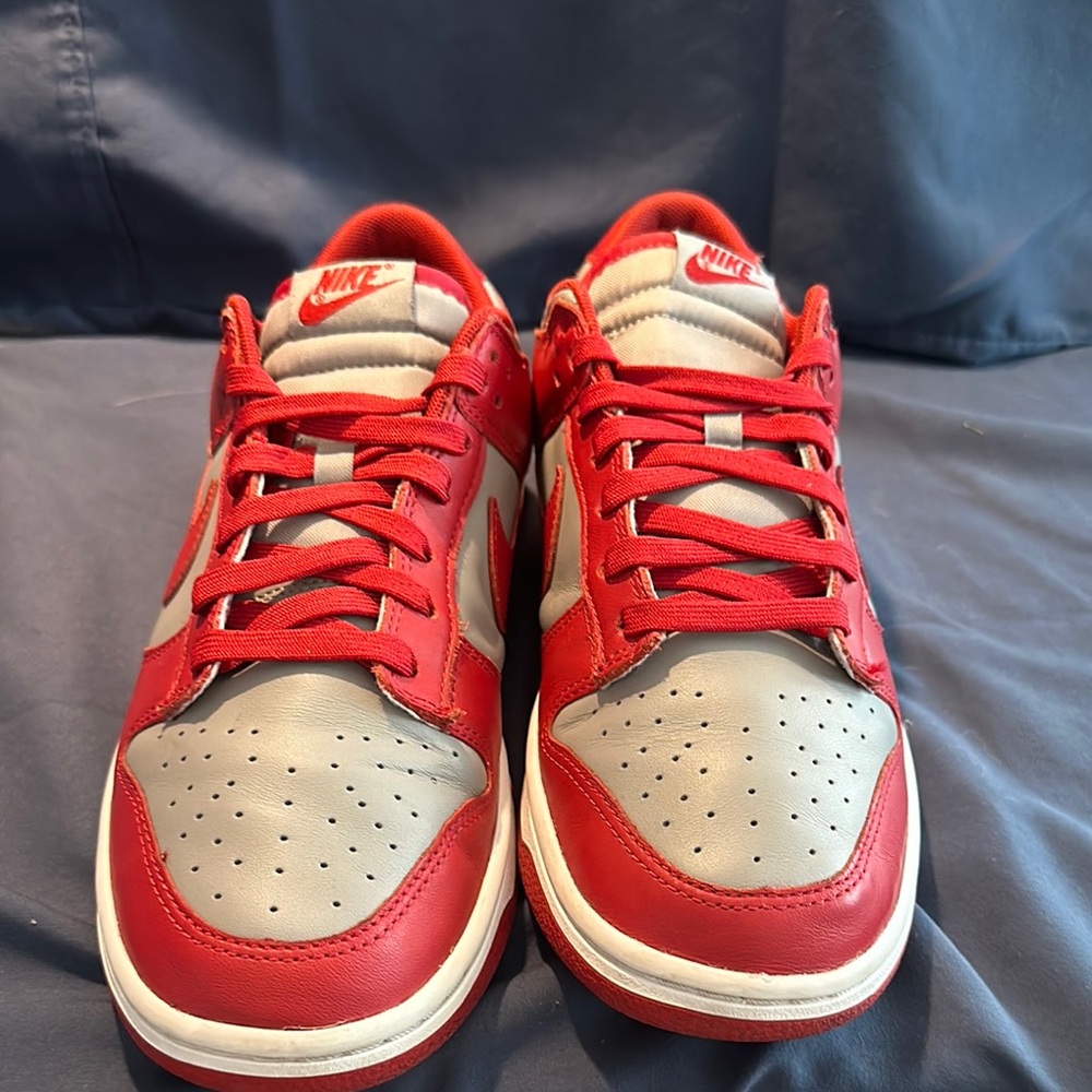 Nike dunk low SP UNLV 2021